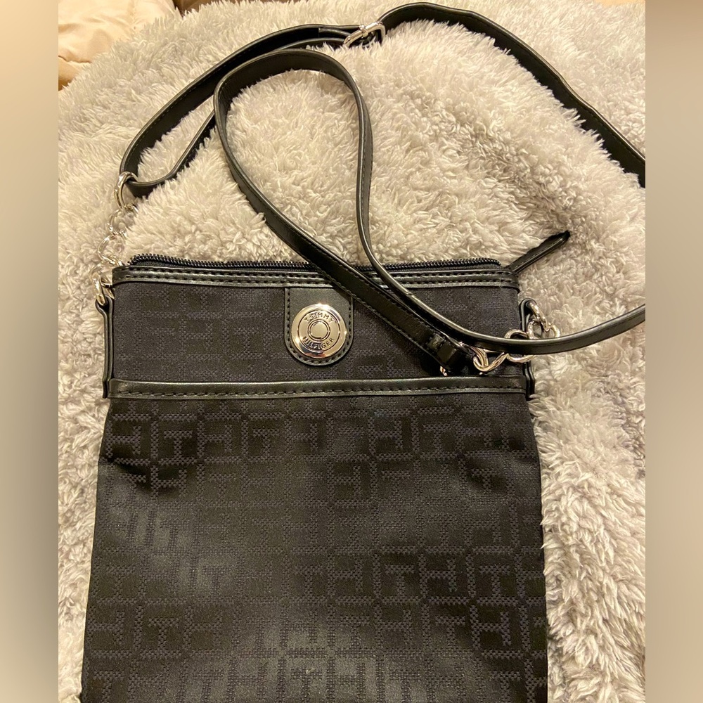 Tommy Hilfiger Handbag